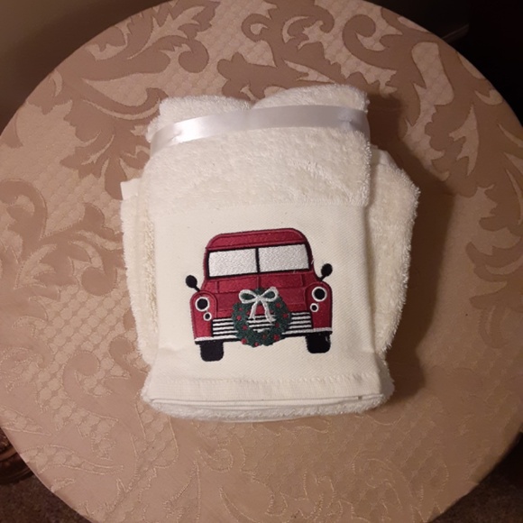 White Pine 2 Pack Hand Towels - Picture 3 of 4